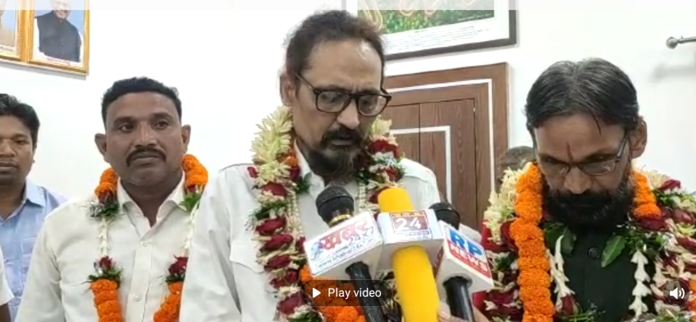 छत्तीसगढ लेबर वेलफेयर फाऊण्डेशन का शपथ ग्रहण सम्पन्न….!!