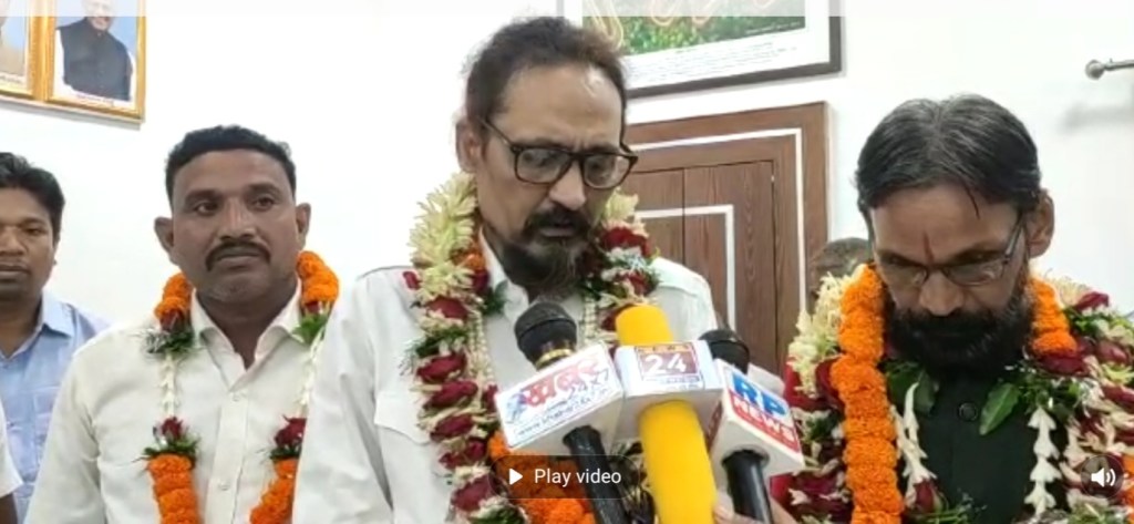 छत्तीसगढ लेबर वेलफेयर फाऊण्डेशन का शपथ ग्रहण सम्पन्न….!!