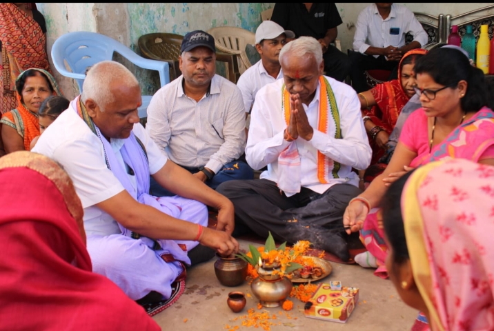 लैलूंगा विधायक चक्रधर सिंह ने सवा करोड़ रुपए के विकास कार्यों का भूमि पूजन&nbsp;किया….!!