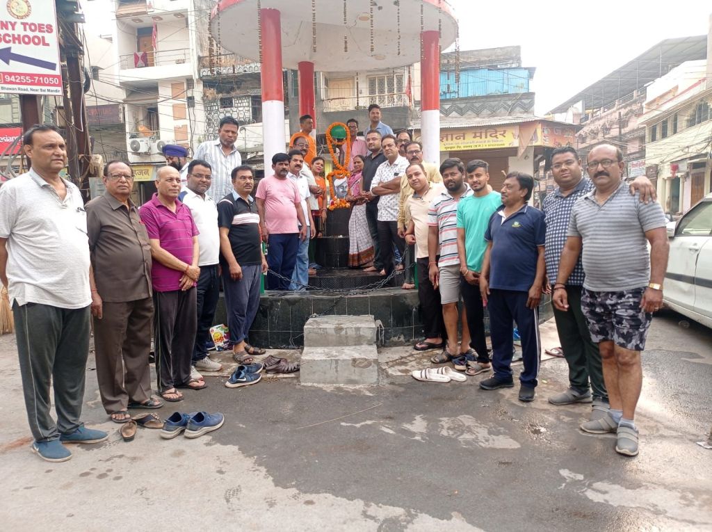 भारतीय स्वतंत्रता आंदोलन के महानायक मंगल पांडे जी की पुण्यतिथि पर भाजपा द्वारा श्रद्धांजलि दी गई