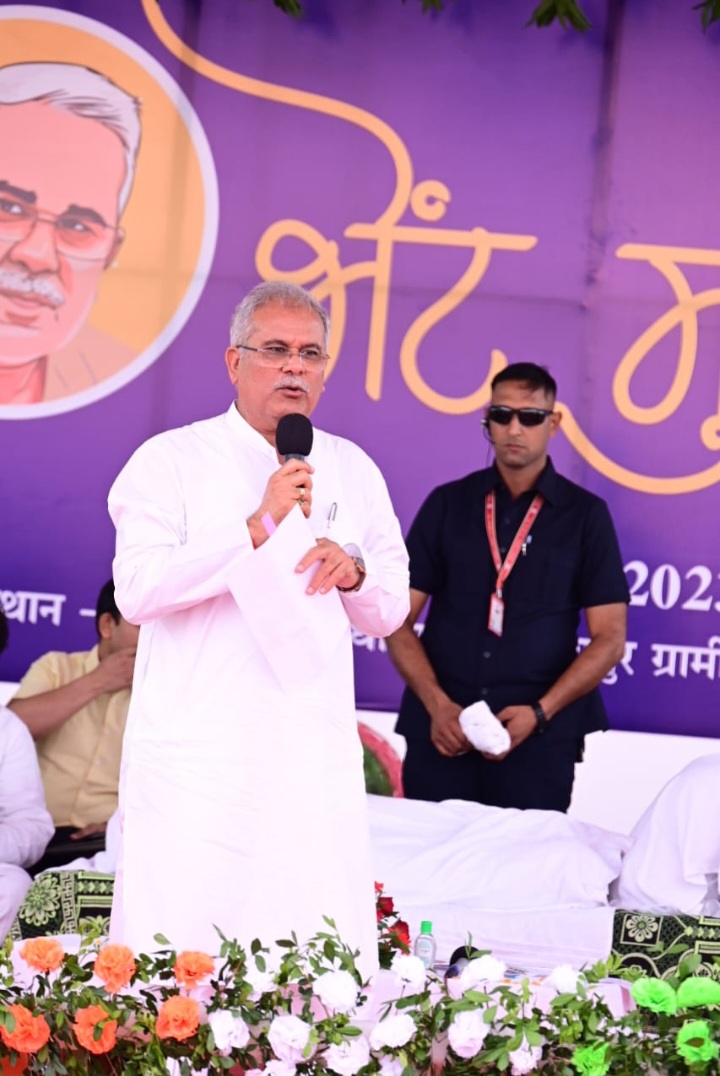 यूपी के सीएम  योगी की रहा पर छतीसगढ के कका जाने डीटेल&nbsp;….!!