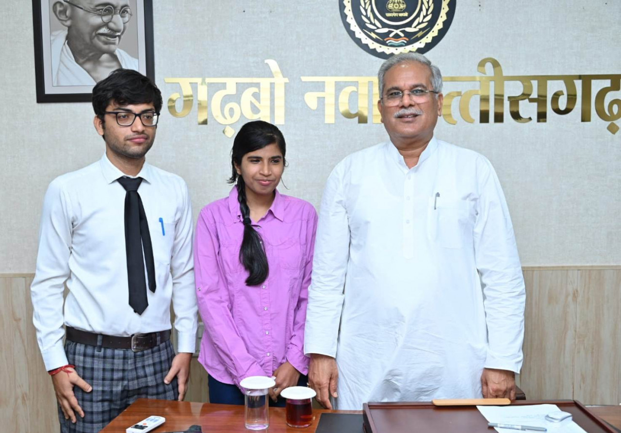 मुख्यमंत्री बोले- आपके ख्वाबों को देंगे उजाला, फीस की चिंता अब&nbsp;हमारी