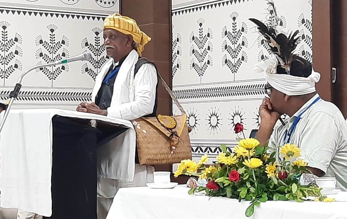 हम आस्तिक है न नास्तिक है, हम हैं&nbsp;वास्तविक