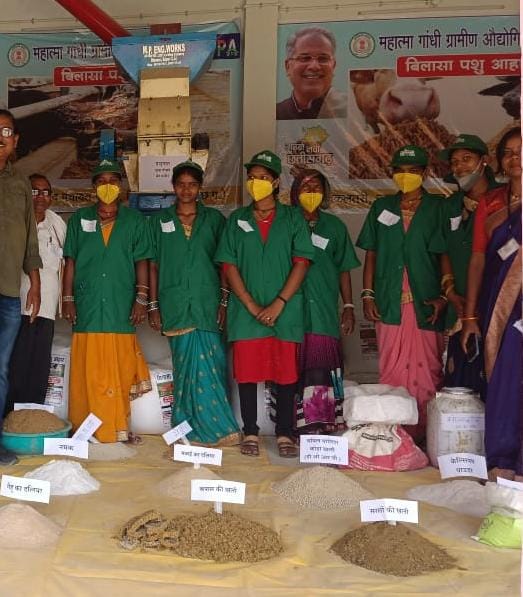 पहले हम घर चलाते थे, अब उद्योग भी चला रहे हैं……