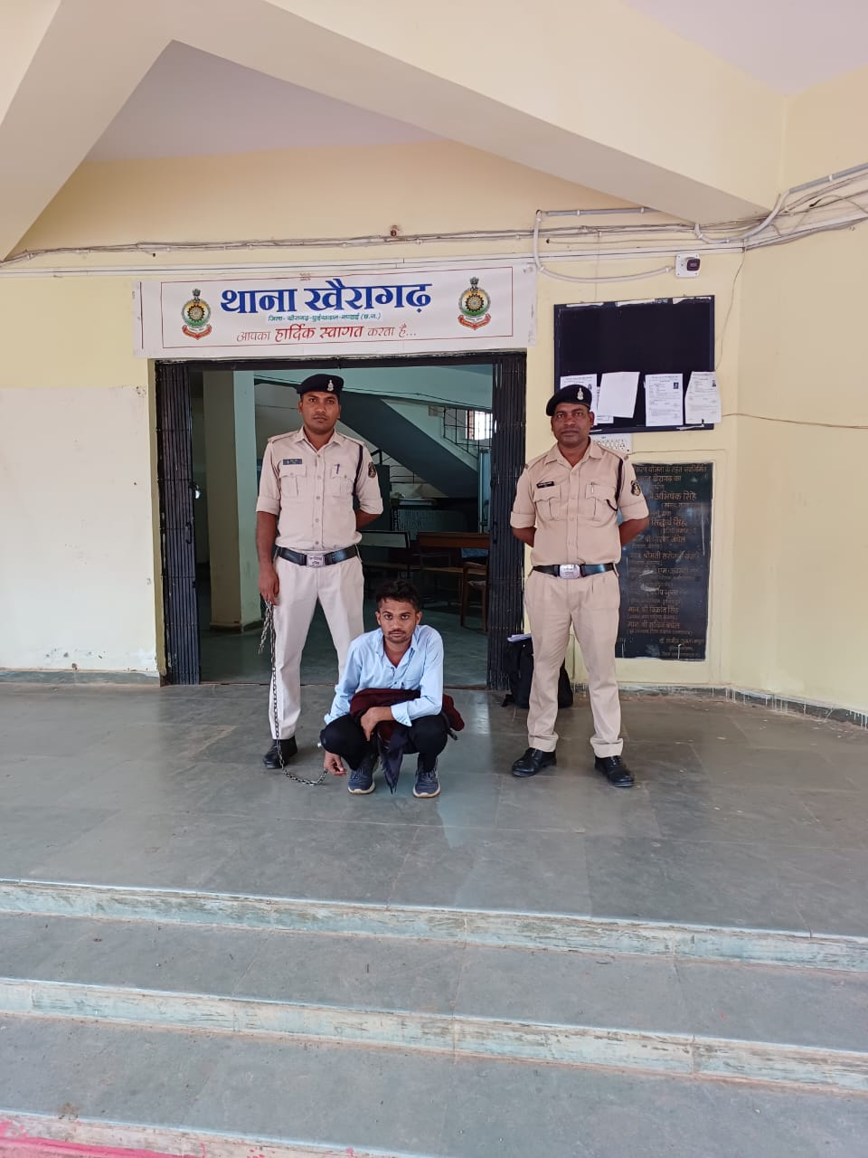 भोले भाले किसान को अपने जाल में फसा कर 08 लाख रूपये का ठगी करने वाले आरोपीगण पुलिस के गिरफ्त में&nbsp;….