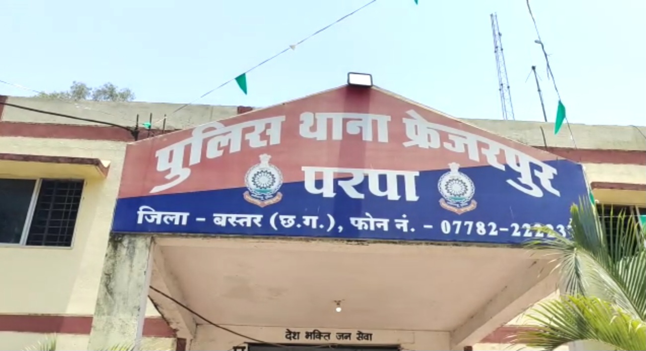 पेट्रोलिंग कर रहे प्रशिक्षु डीएसपी मारपीट का मामला देखें&nbsp;विडियों