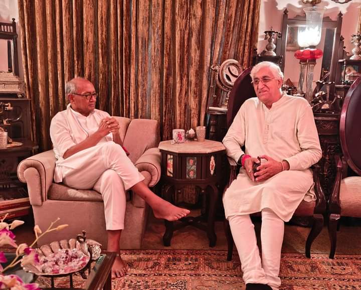 राज्यसभा सासंद दिग्विजय व छत्तीसगढ़ उप मुख्यमंत्री ने की&nbsp;मुलाकात….