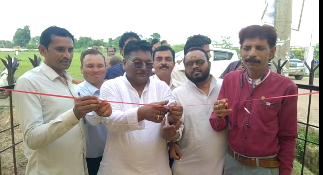 ………….7लाख 50 हज़ार का हुआ, आँगन बड़ी भवन का लोकार्पण गंडई के राजा के करकमलों&nbsp;से