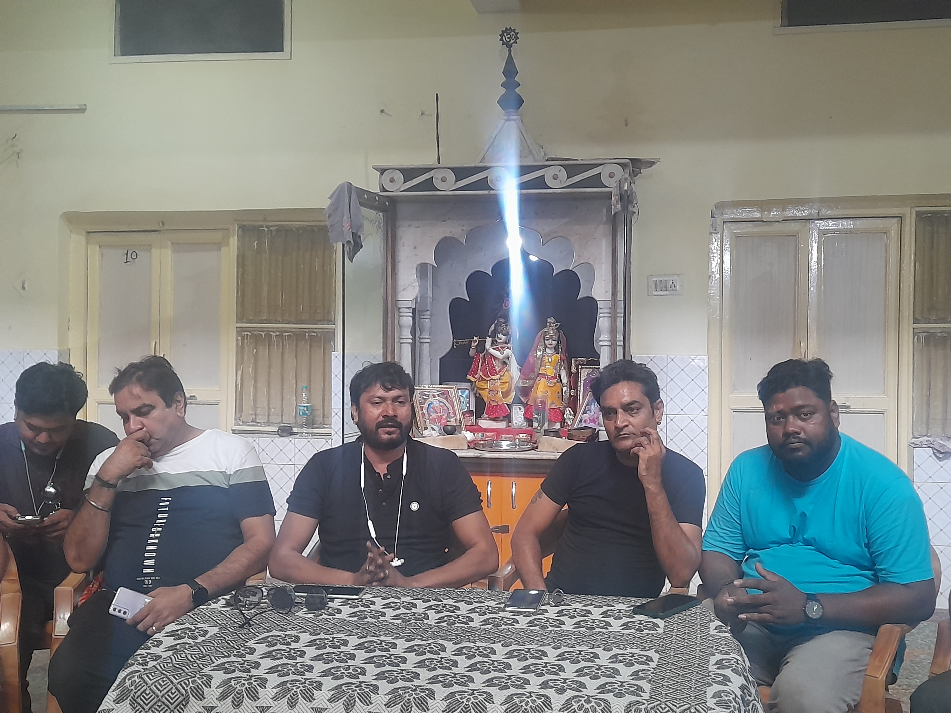 14 अगस्त की शाम सजेगी सुनहरी यादे कार्यक्रम के संगीत से रायगढ़ के सभी कलाकार करेंगे एक साथ मंच साझा…….!!