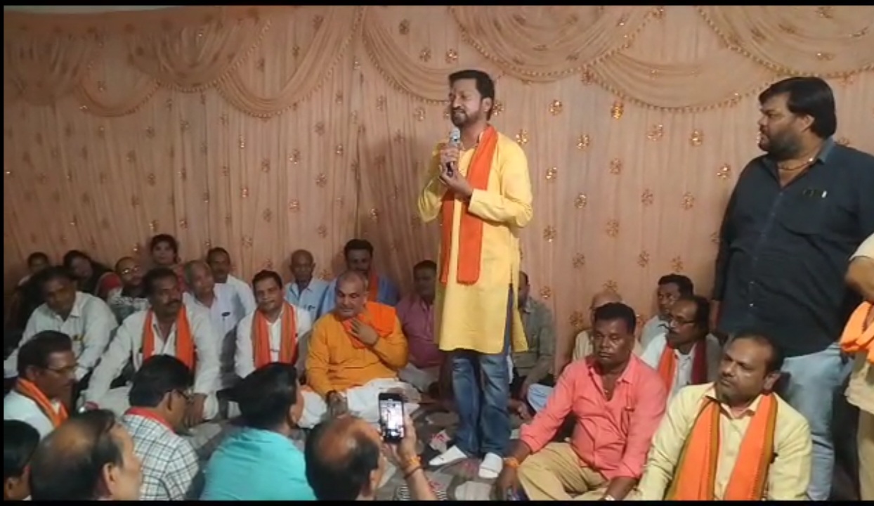 भाजपा प्रत्याशी विक्रांत सिंह के स्वागत में युवाओं ने निकाली बाइक रैली……..!!