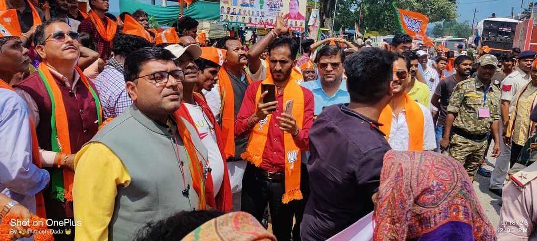 भाजपा की परिवर्तन यात्रा में शामिल हुए रायगढ़ जिला उपाध्यक्ष विकास&nbsp;केडिया
