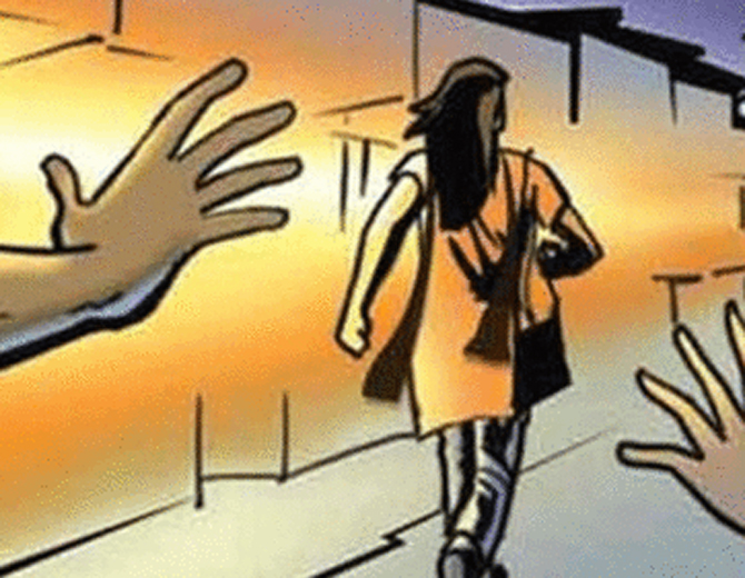 जबदस्ती घर में घुस कर छेड़छाड़ करने वाला आरोपी को गिरफ्तार……!!