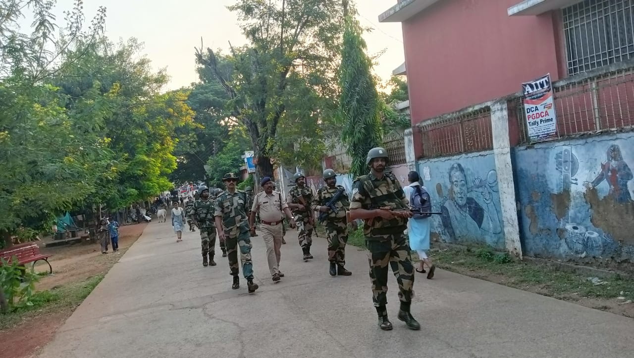 खैरागढ़ चुनाव को देखते हुए पुलिस प्रशासन ने की तैयारी…….