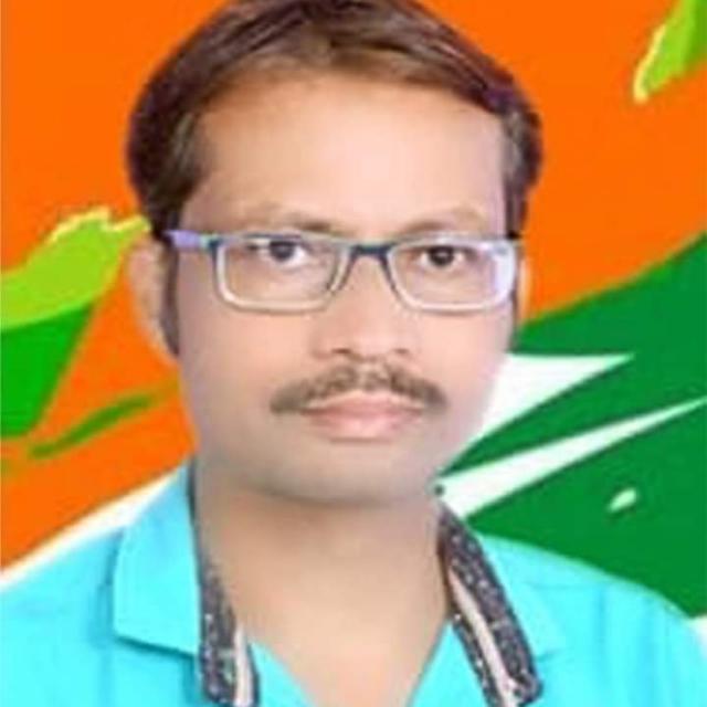 खैरागढ़ में अजय ठाकुर ने भरा नामांकन , ठाकुर ने कहा दिल्ली के सीएम ने जनहित के लिए 10 गारंटी कार्ड किए&nbsp;जारी