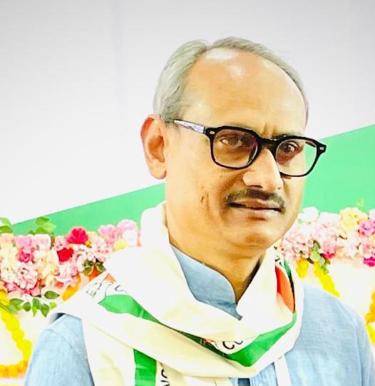 देश की सैकड़ो सरकारी संपत्ति बेचने वाले पार्टी के नेता बड़ी बातें ना करें : – शाहिद&nbsp;भाई