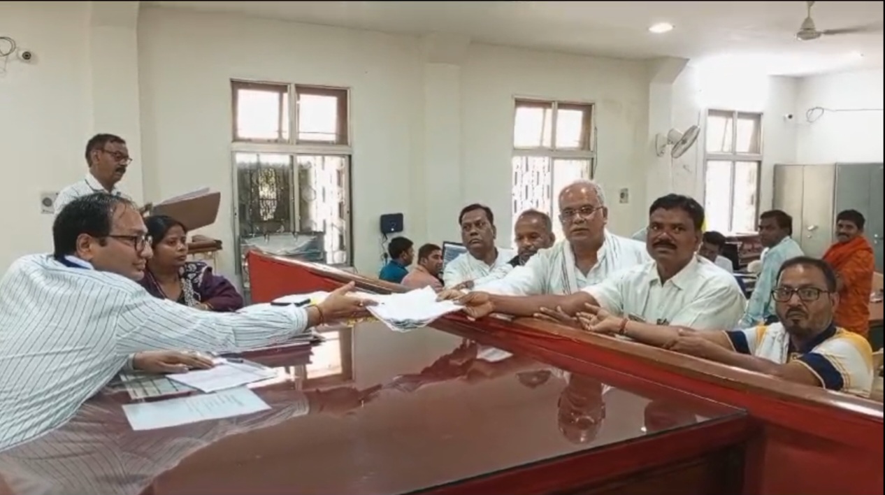 पूर्व मुख्यमंत्री भूपेश बघेल ने किया नामांकन दाखिल…..!!