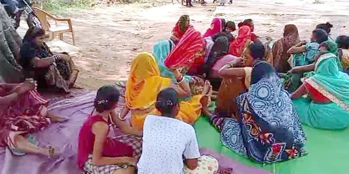 प्रदूषण से त्रस्त… ग्रमीण तीन दिनों से बैठे हैं,धरने पर.. घरघोड़ा के TRN एनर्जी का&nbsp;मामला…..