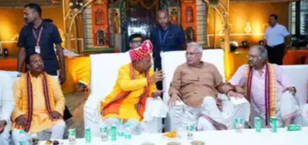 6 महीने में पहली बार एक मंच पर नजर आए सीएम साय और भूपेश बघेल, एक साथ ही&nbsp;पूजा…