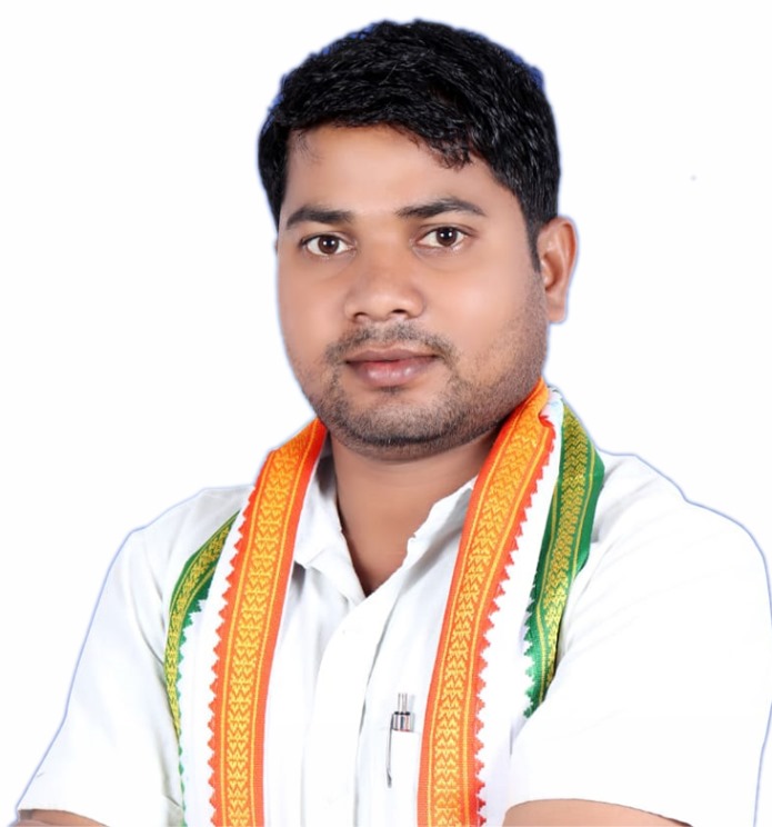 पार्षद दिलीप ओगरे भरा अपना नामांकन&nbsp;फॉर्म…..