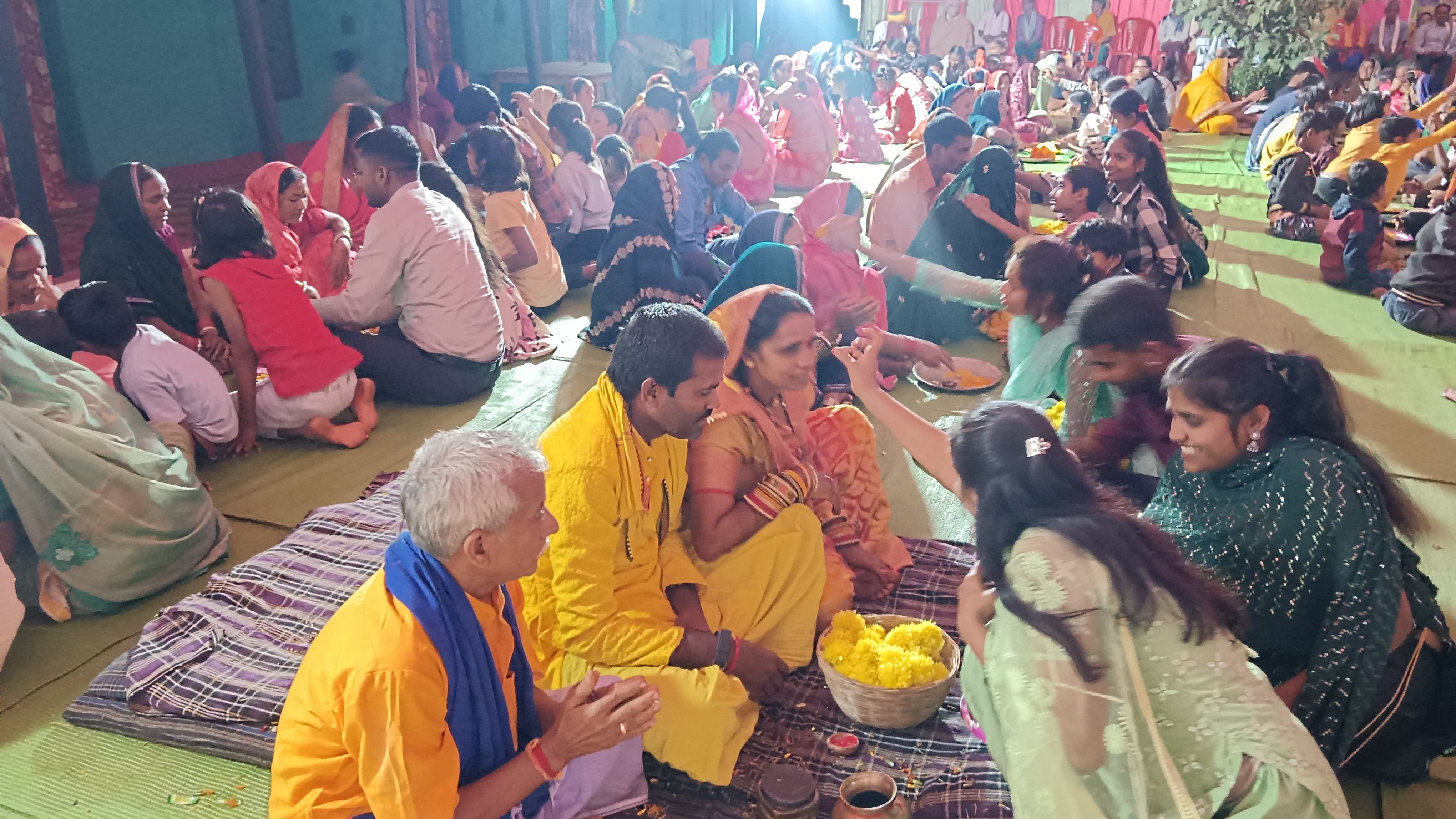 गंडई में धूमधाम से मनाया गया मातृ-पितृ पूजन&nbsp;दिवस…..