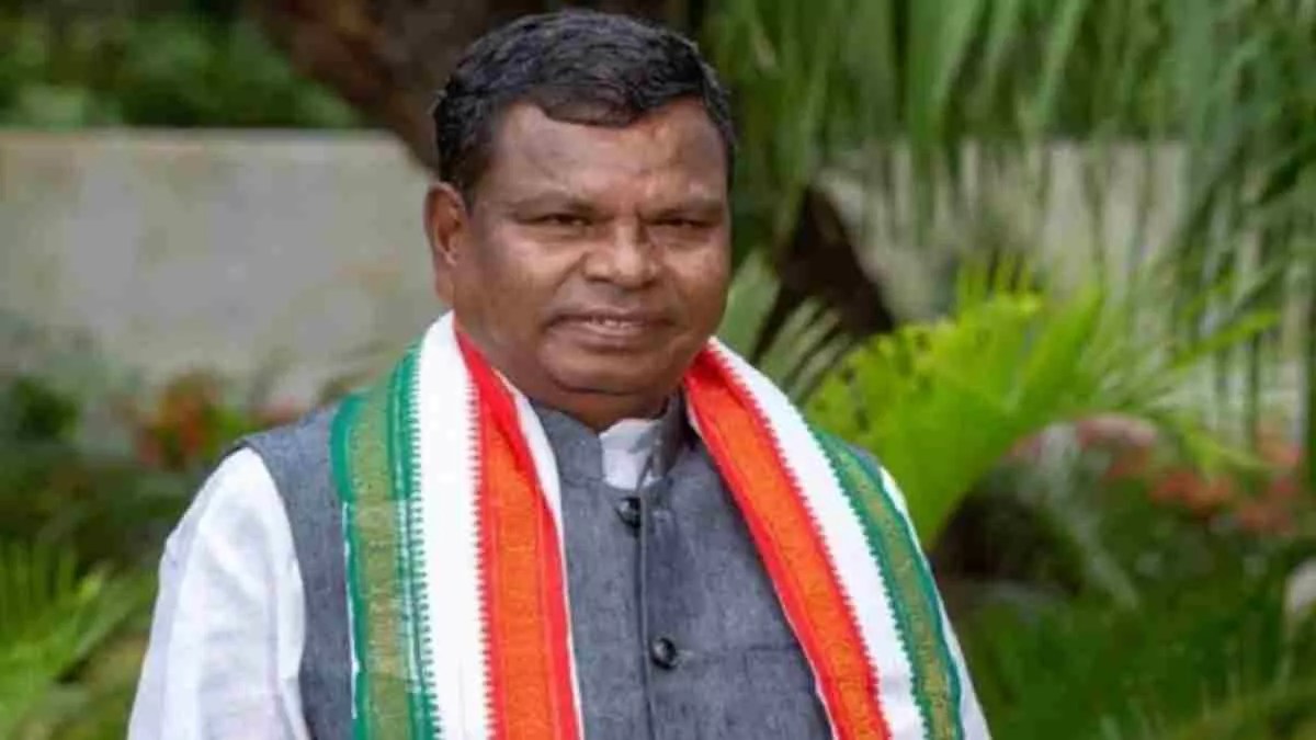 रायपुर : आबकारी घोटाले में पूर्व मंत्री कवासी लखमा से EOW की पूछताछ&nbsp;जारी…..!!