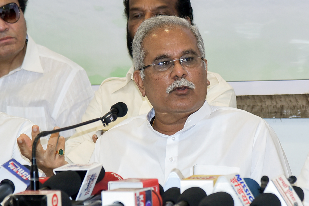 बलौदाबाजार में गरजे भूपेश बघेल, बोले- भाजपा ने पाठशाला बंद कर मधुशाला शुरू&nbsp;की…