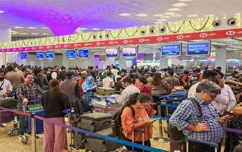 लगातार चौथे दिन इंडिगो की उड़ानें प्रभावित, देशभर में 550 फ्लाइट्स रद्द — यात्रियों की बढ़ी&nbsp;परेशानी