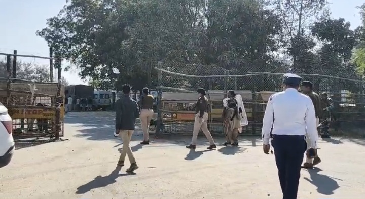 कलेक्टर कार्यालय के आसपास धारा 144 लागू, सुरक्षा बढ़ाई&nbsp;गई….