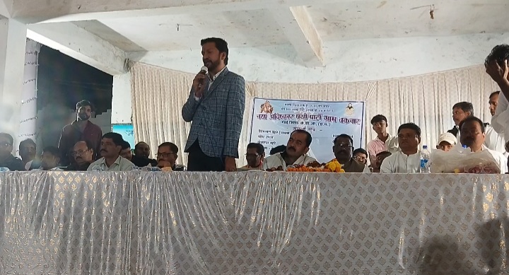 पूज्य बाबा गुरू घंसीदास जी की 269 जयंती धूम धूमधाम सत्यनाम समाज ने&nbsp;मनया….