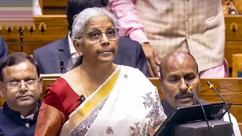 संसद में आज पेश होगा आर्थिक सर्वेक्षण 2026, बजट 2026-27 से पहले मिलेगा,अर्थव्यवस्था का&nbsp;रोडमैप