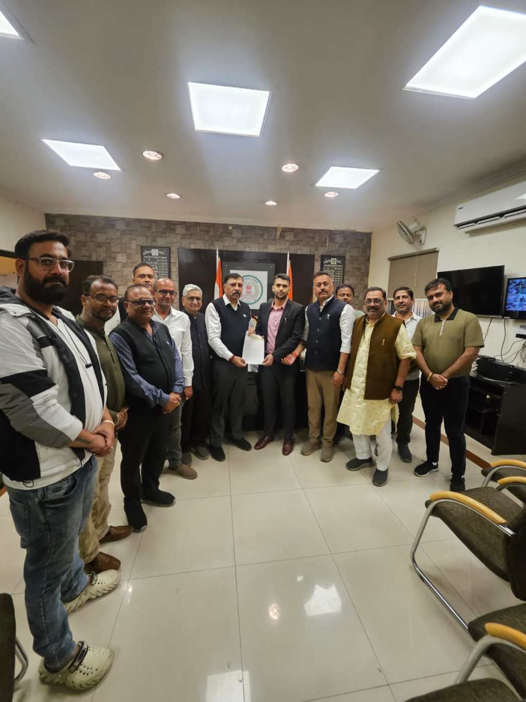 राष्ट्रीय व्यापारिक कल्याण बोर्ड भारत सरकार के सदस्य अमर पारवानी बोले: पारंपरिक रायगढ़ के बाजार हमारी रीढ़ है….!!