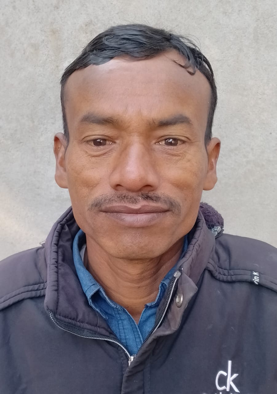 6 साल की निष्ठा, 15 साल का अनुभव: स्कूल बस चालक प्रेम दास महंत को मिला “सारथी&nbsp;सम्मान”