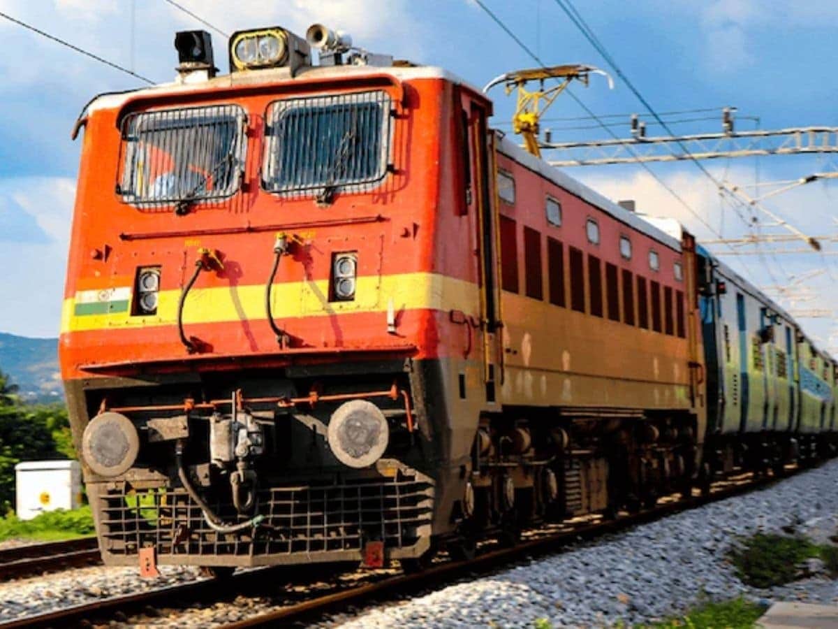 पोंगल पर्व पर रेल यात्रियों को बड़ी राहत, रद्द की गई ट्रेनें फिर चलेंगी नियमित समय&nbsp;पर…..
