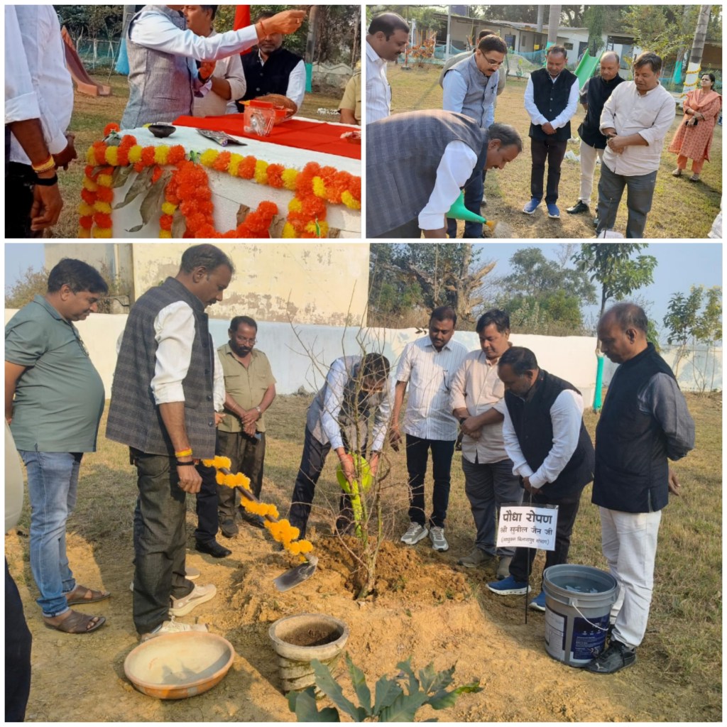 घरघोड़ा नगर का सबसे पुराना मुक्तिधाम स्मृतिवाटिका के रूप में संवरने लगा,संभागायुक्त सुनील जैन ने किया चंदन व अमरूद का पौधरोपण, जनसहयोग की सराहना