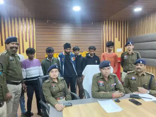 राजनांदगांव में नशे के कारोबार पर बड़ी कार्रवाई, 7 आरोपी गिरफ्तार, 450 अल्फ्राजोलम टैबलेट&nbsp;जब्त