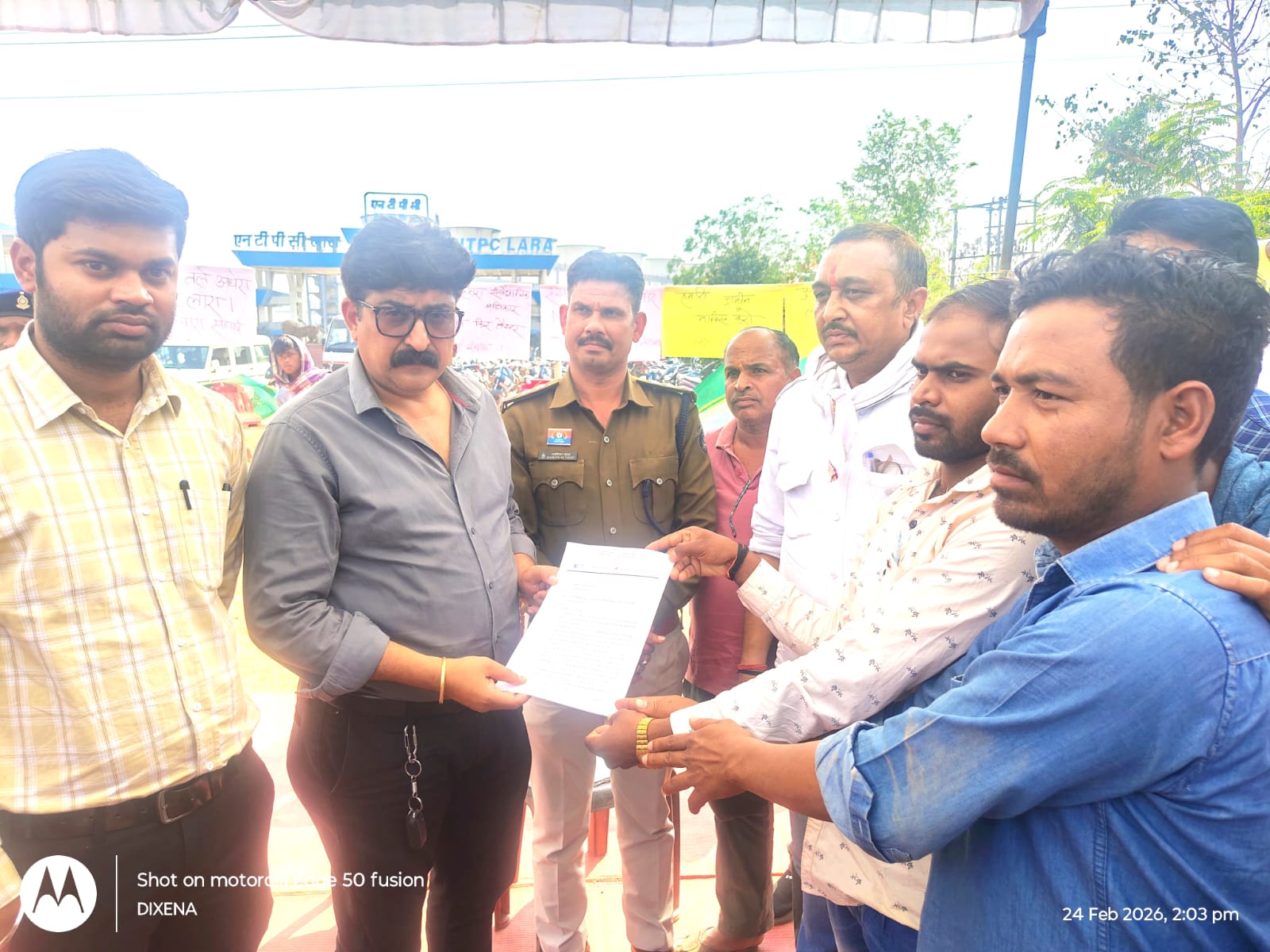 पीड़ितों ने पूछा&nbsp; जिला प्रशासन से की एनटीपीसी के विरूद्ध कार्यवाही क्यों नहीं हो&nbsp;रही…?